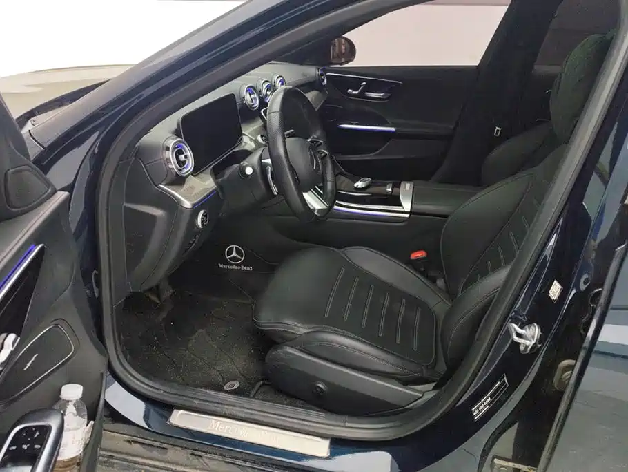 Mercedes-Benz C-Class — миниатюра 9