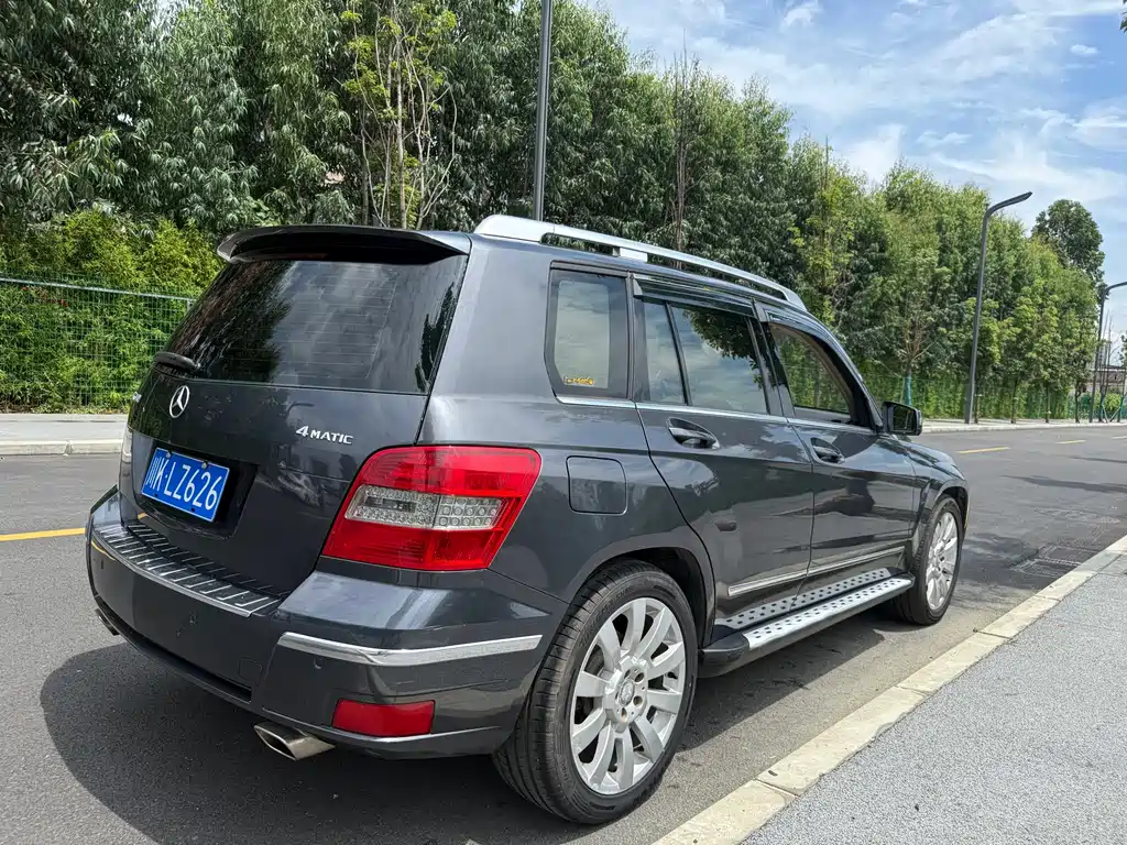 Mercedes-Benz GLK-Class (Import) — миниатюра 24