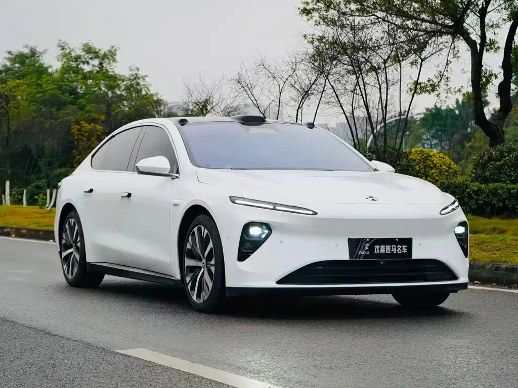 NIO NIO ET7