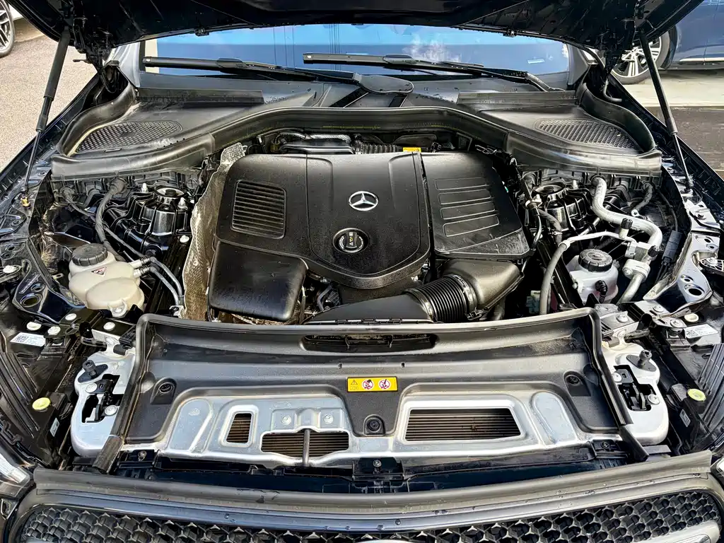 Mercedes-Benz GLC — миниатюра 17