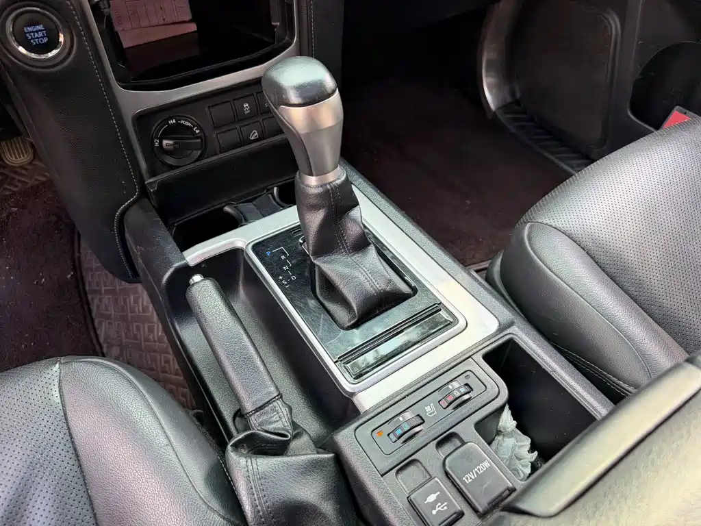 Toyota Land Cruiser Prado 2019 3.5L AT TX-L Premium