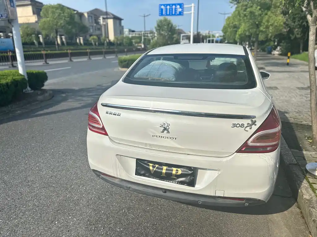 Peugeot 308 2014 1.6L AT