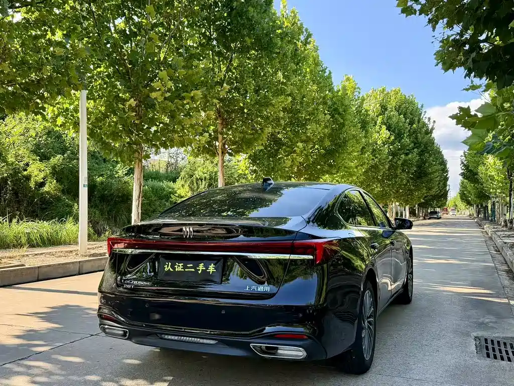 Buick LaCrosse — миниатюра 7