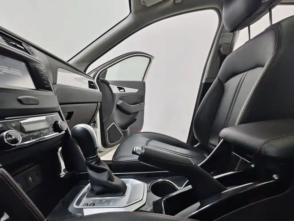 BAIC Senova X55 — миниатюра 12
