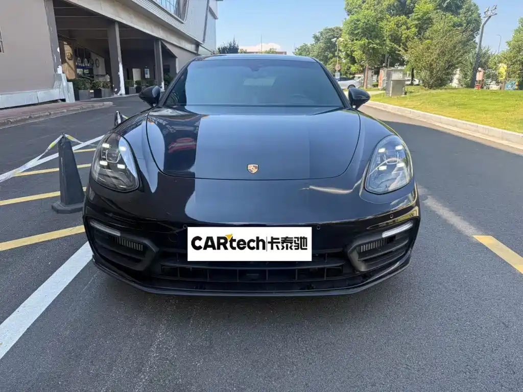 Porsche Panamera — миниатюра 2