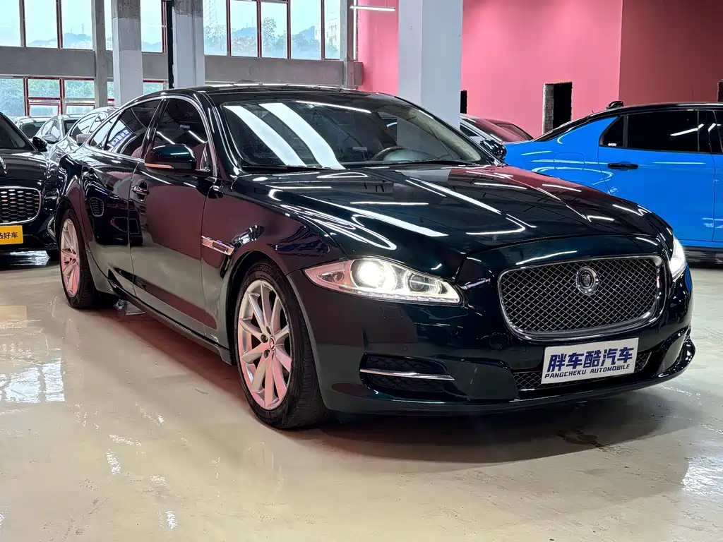 Jaguar XJ — миниатюра 3
