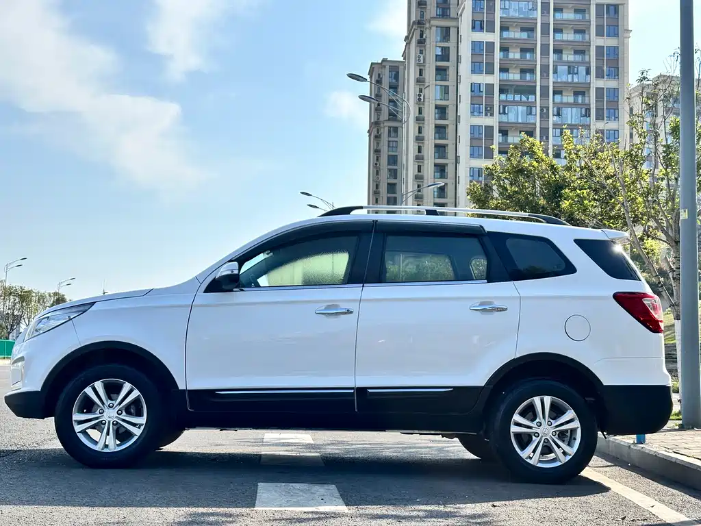 BAIC S3 2014 1.5L Luxury IV