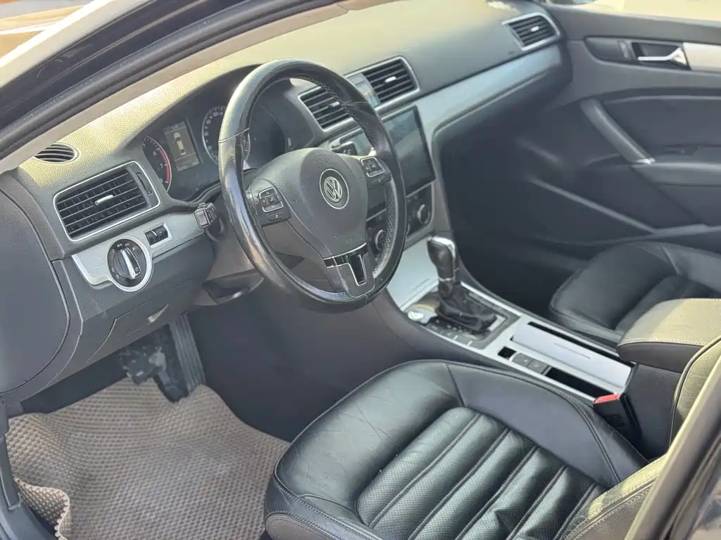 Volkswagen Passat 2013 1.8TSI DSG