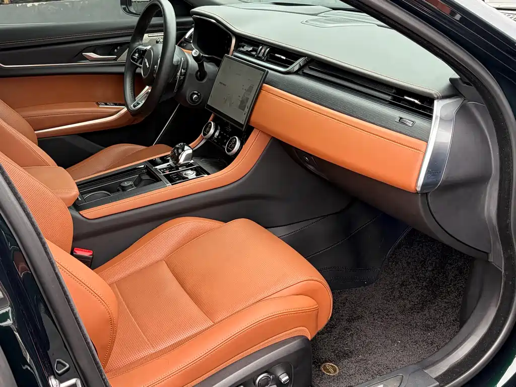 Jaguar XFL — миниатюра 20