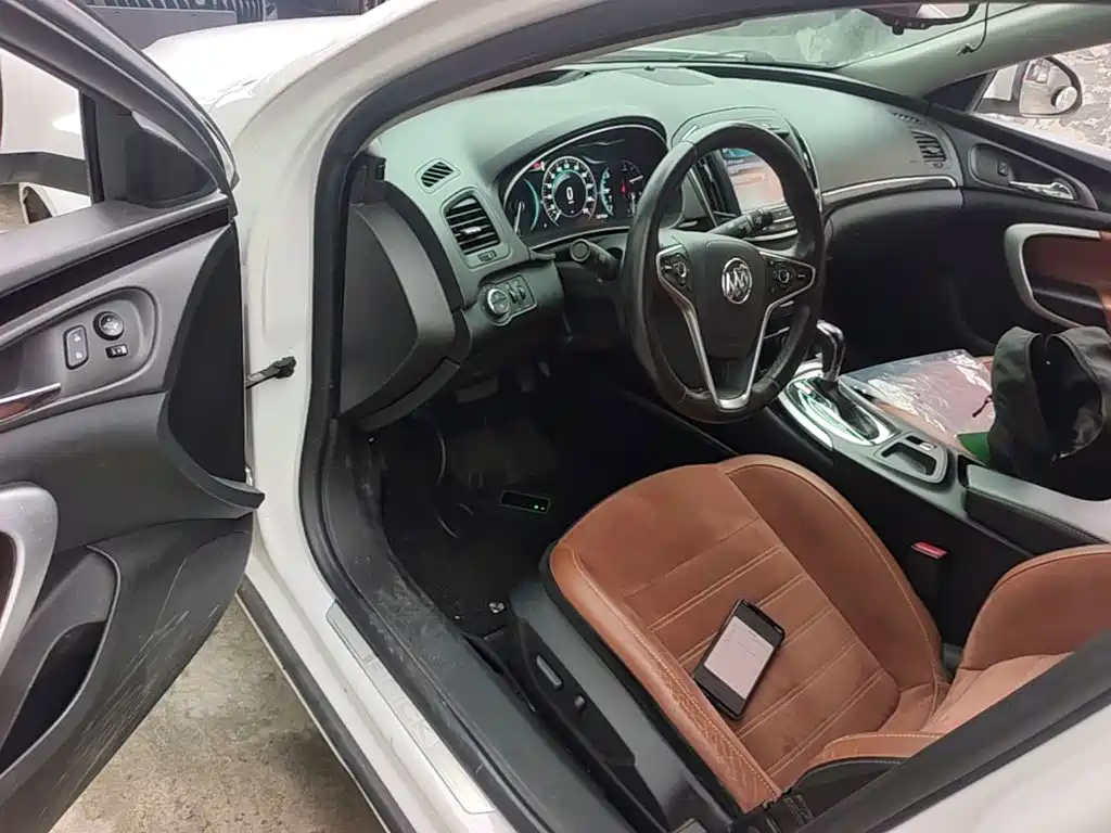 Buick Regal — миниатюра 14