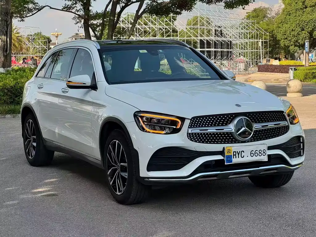 Mercedes-Benz GLC 2021