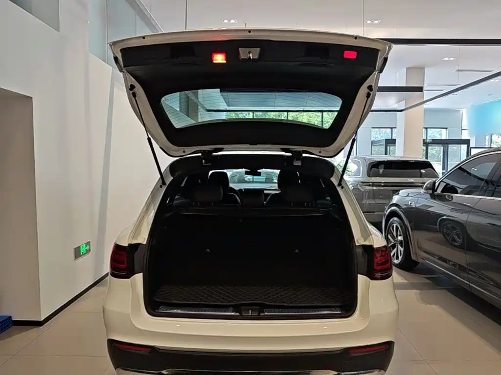 Mercedes-Benz GLC — миниатюра 19