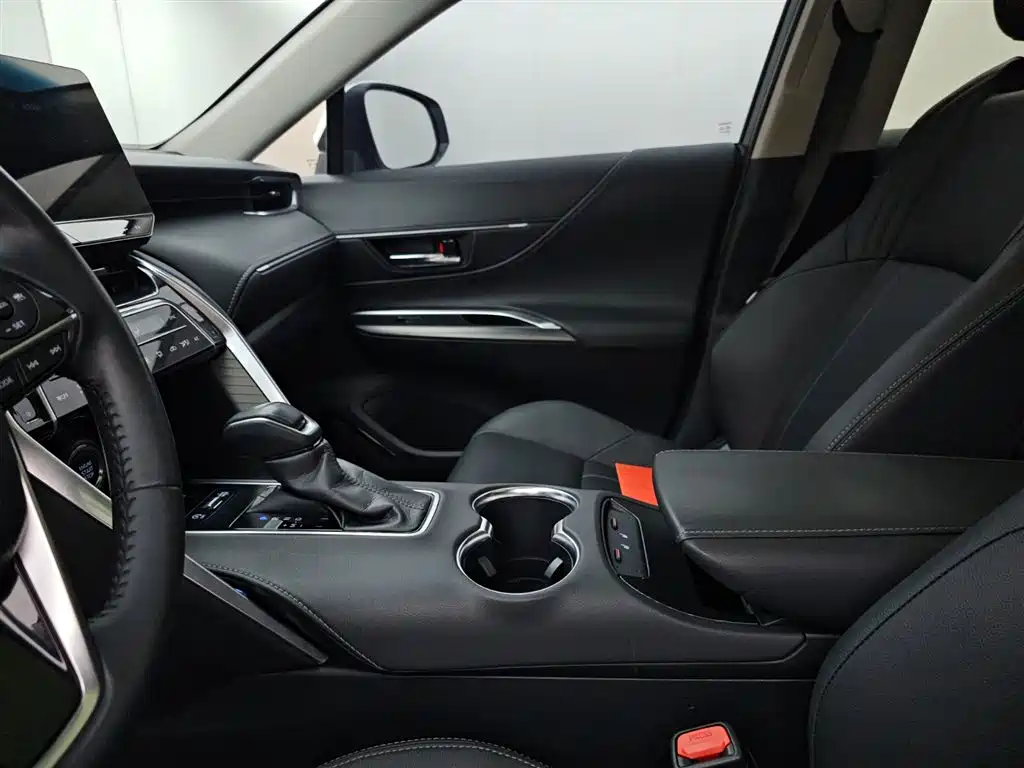 TOYOTA LING FANG HARRIER