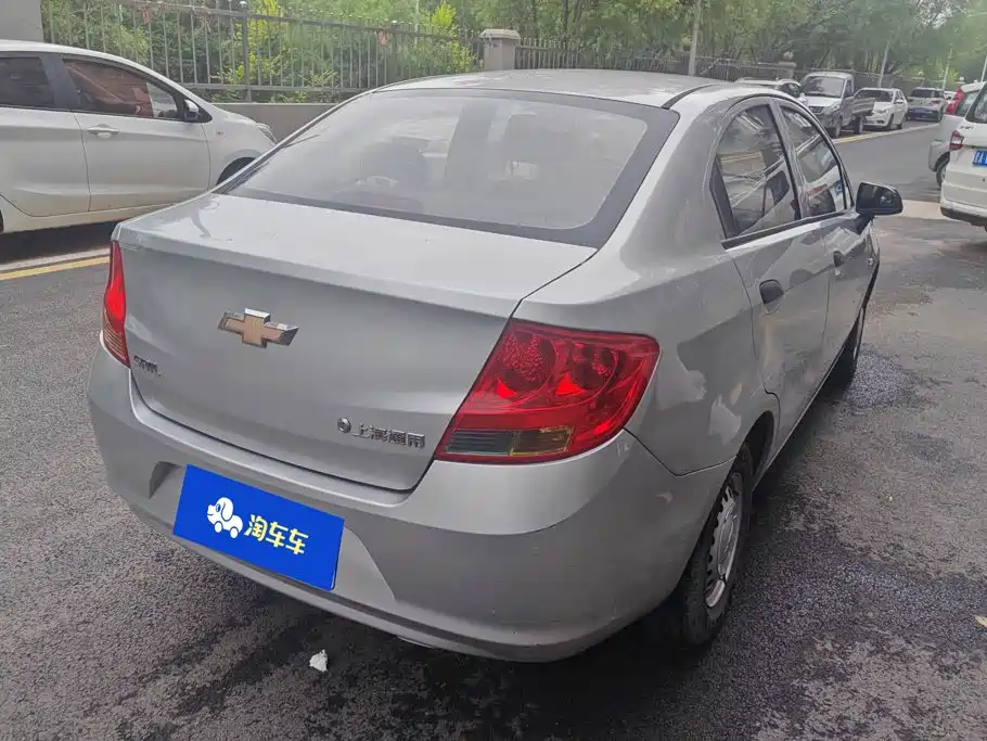 Chevrolet Sail — миниатюра 3