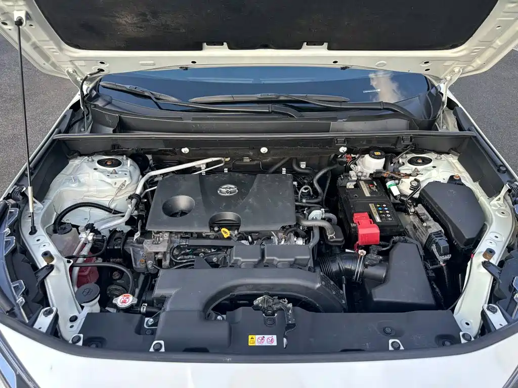Toyota RAV4 — миниатюра 16