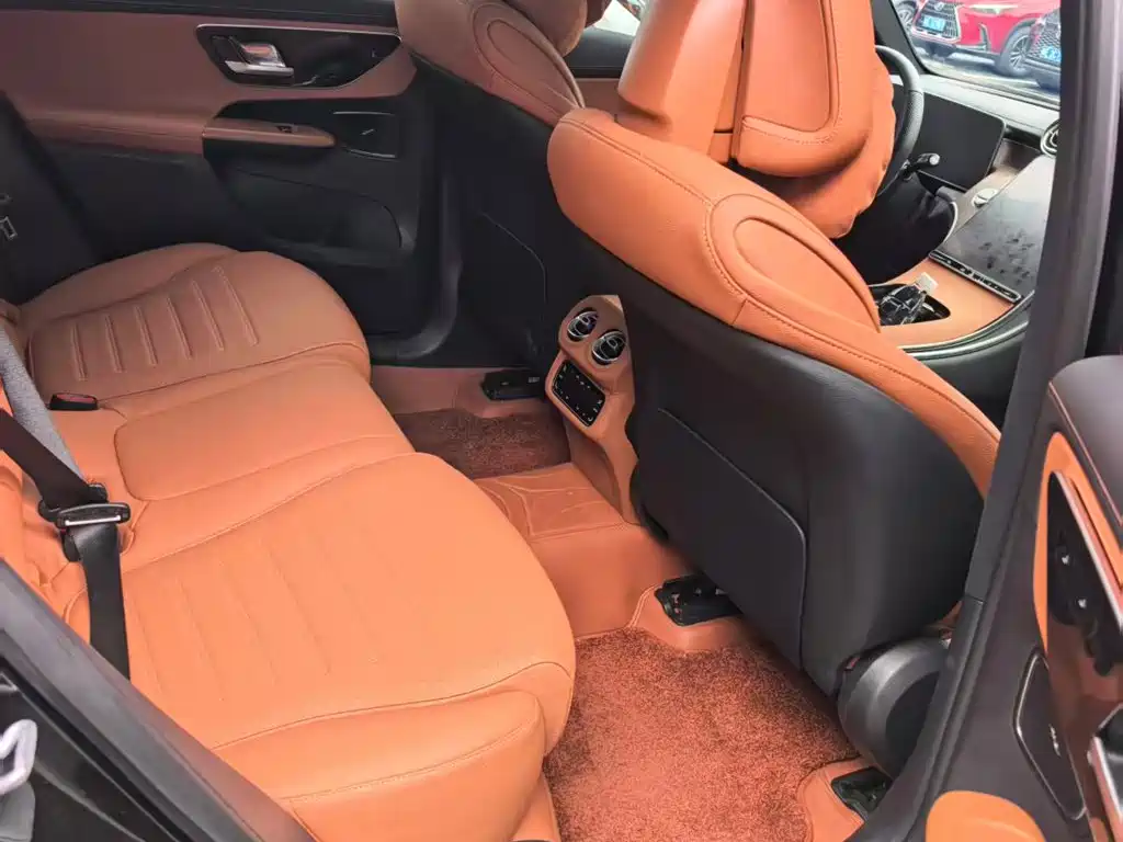 Mercedes-Benz GLC — миниатюра 7