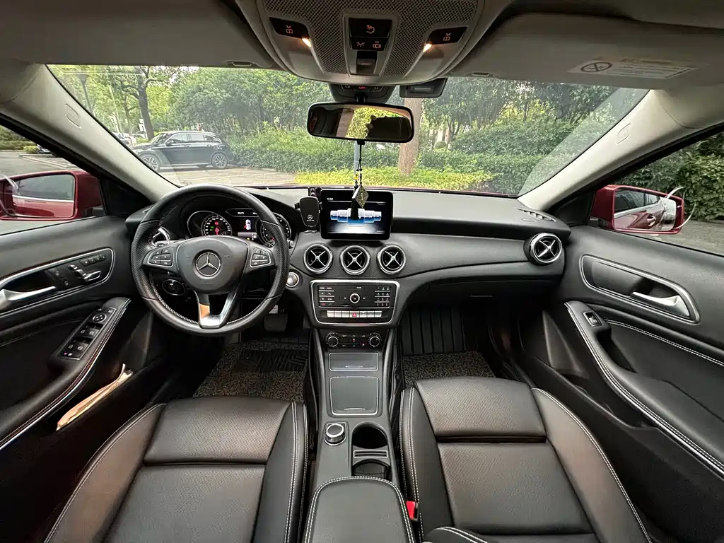 Mercedes-Benz GLA — миниатюра 14