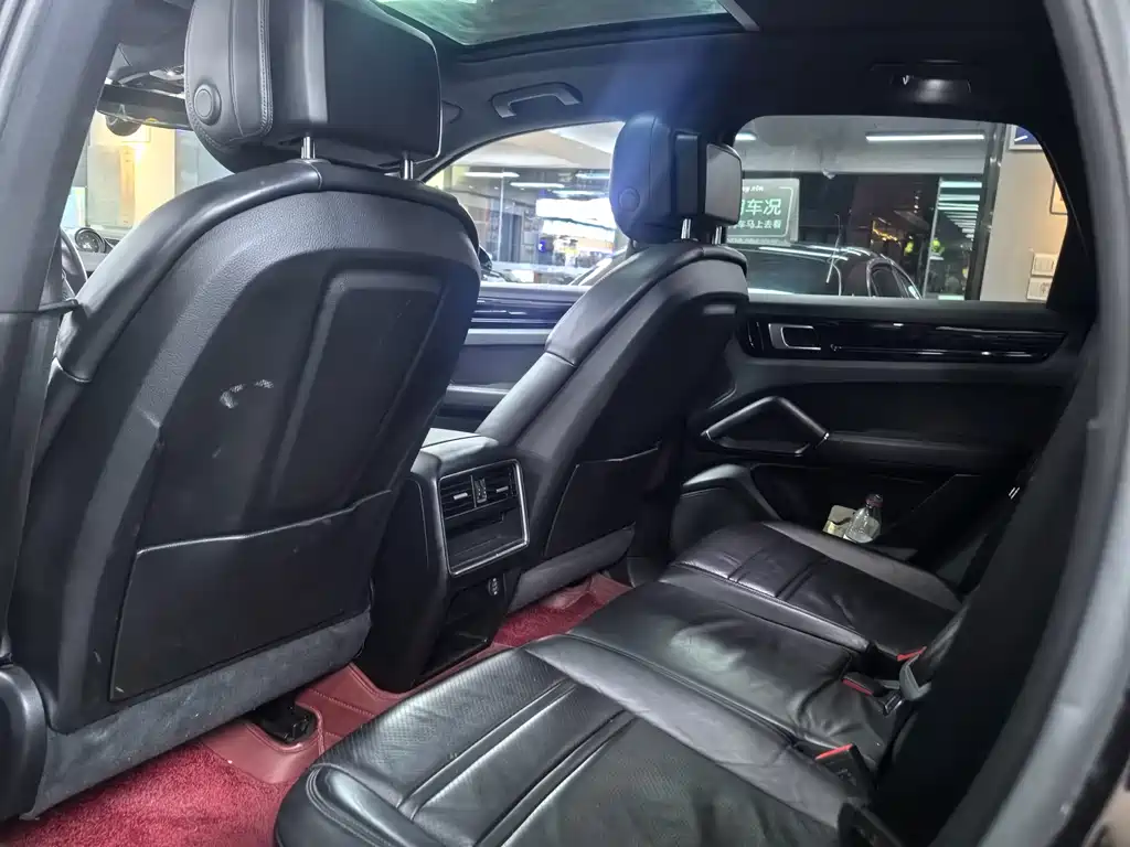 Porsche Cayenne 2018 Cayenne 3.0T