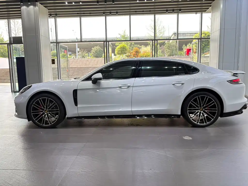 Porsche Panamera 2017 Panamera Executive Long Wheelbase 3.0T