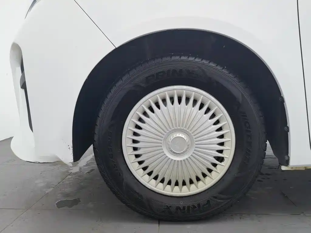 BAW Ruisheng Ace M7 — миниатюра 17