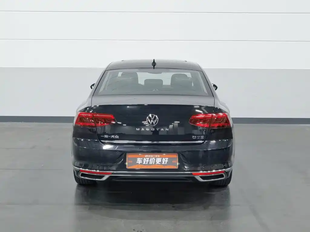 Volkswagen Magotan PHEV — миниатюра 4