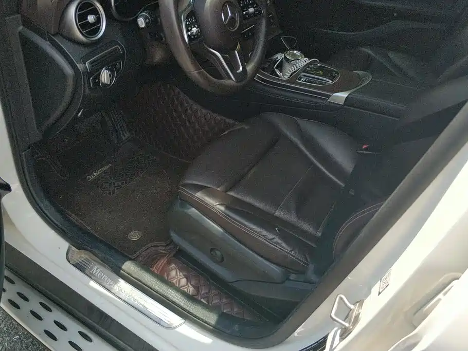 Mercedes-Benz GLC — миниатюра 9