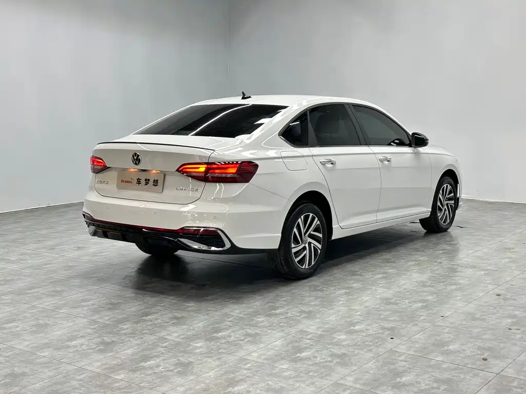 Volkswagen Lavida 2024 300TSI DSG