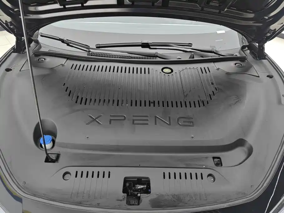 XPeng MONA M03 — миниатюра 10