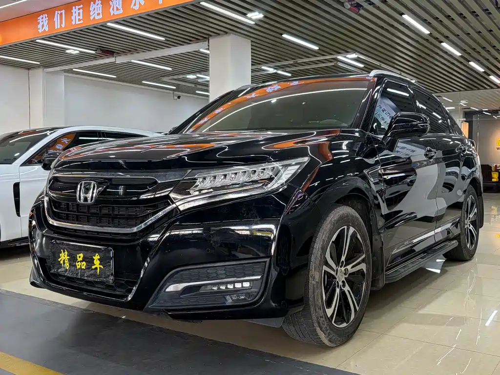 Купить Honda UR-V