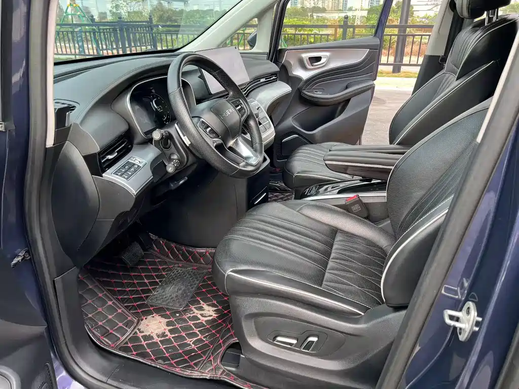 Roewe iMAX8 2021 400TGI Supreme