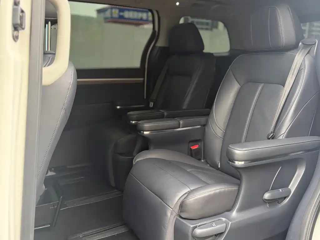 GAC M8 2020 390T Luxury