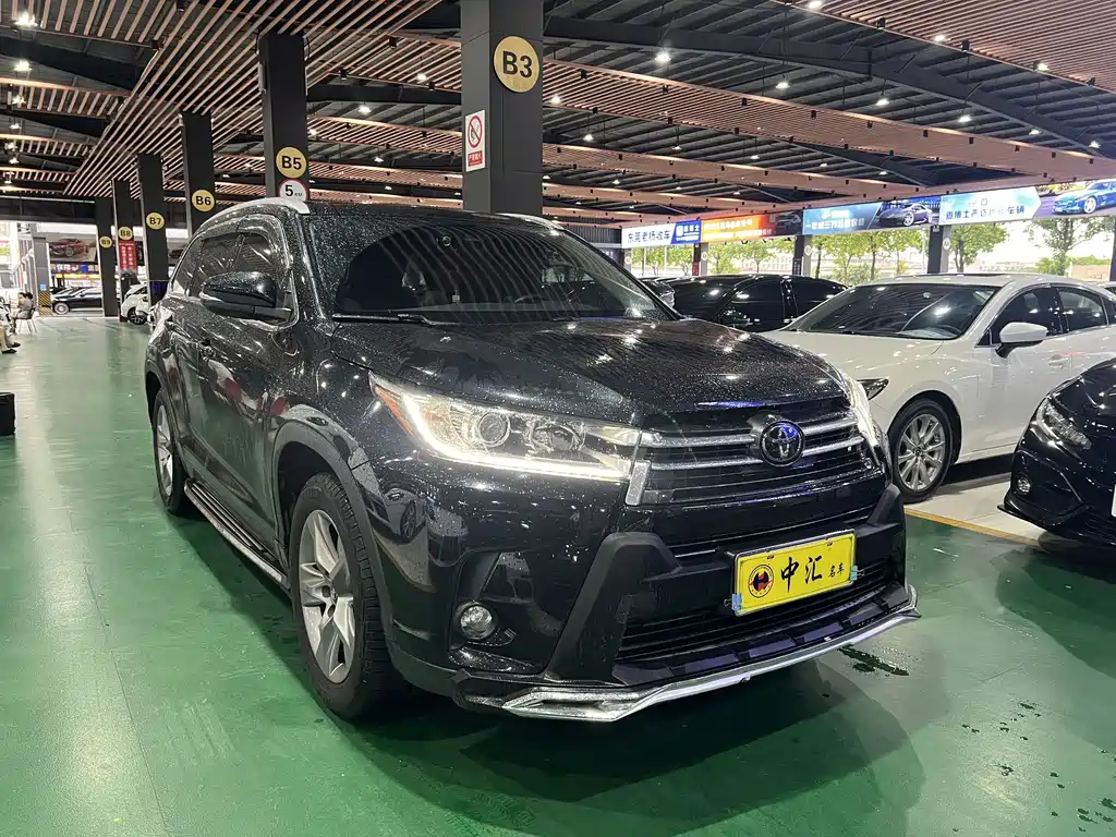 Toyota Highlander — миниатюра 3