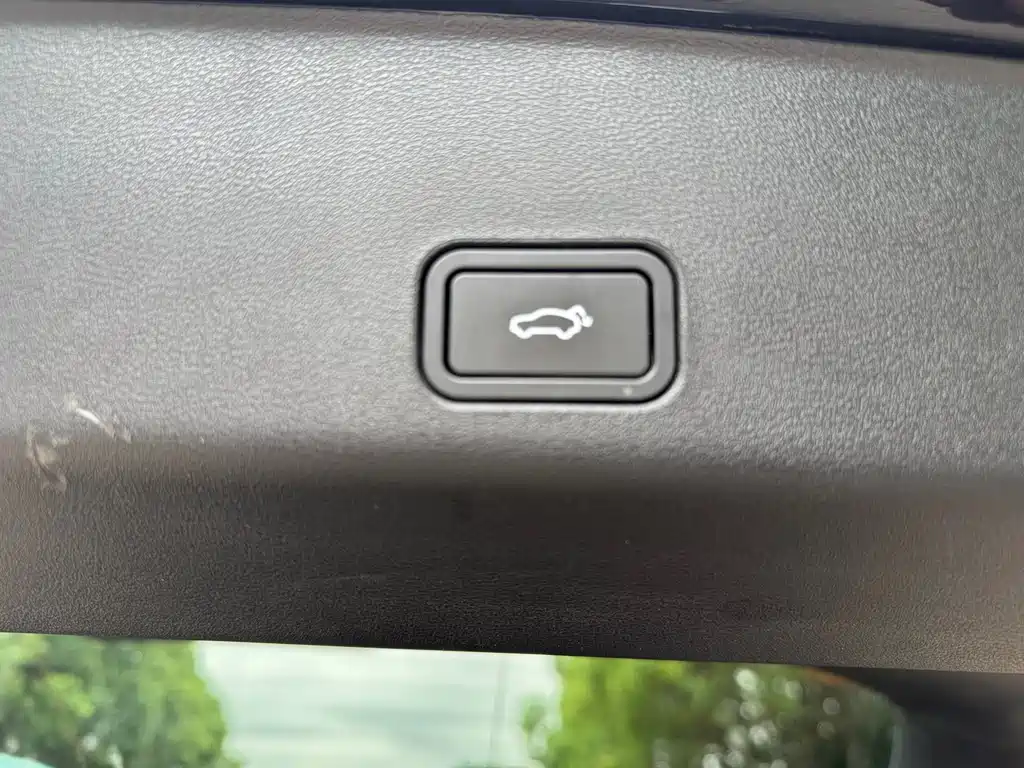 Geely Monjaro L 2024 2.0TD DCT EVO Comfort