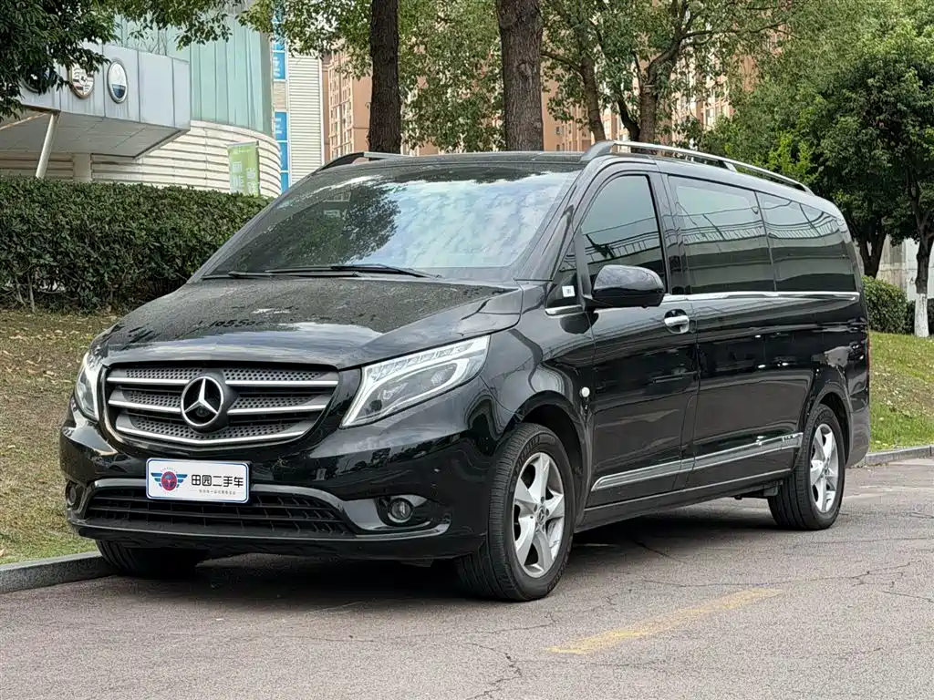 Mercedes-Benz Vito 2018 2.0T Elite Edition 7 seats China V