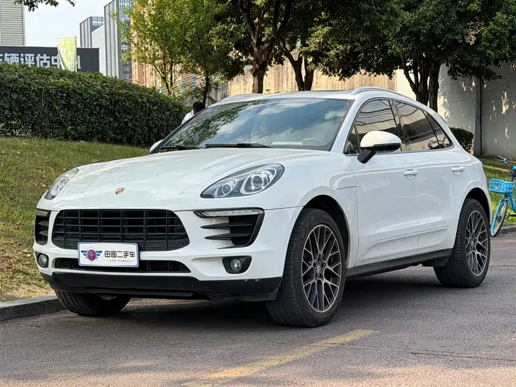 Купить Porsche Macan