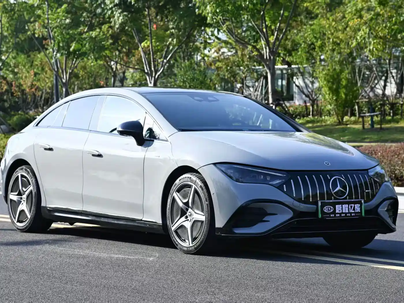 Mercedes-Benz EQE