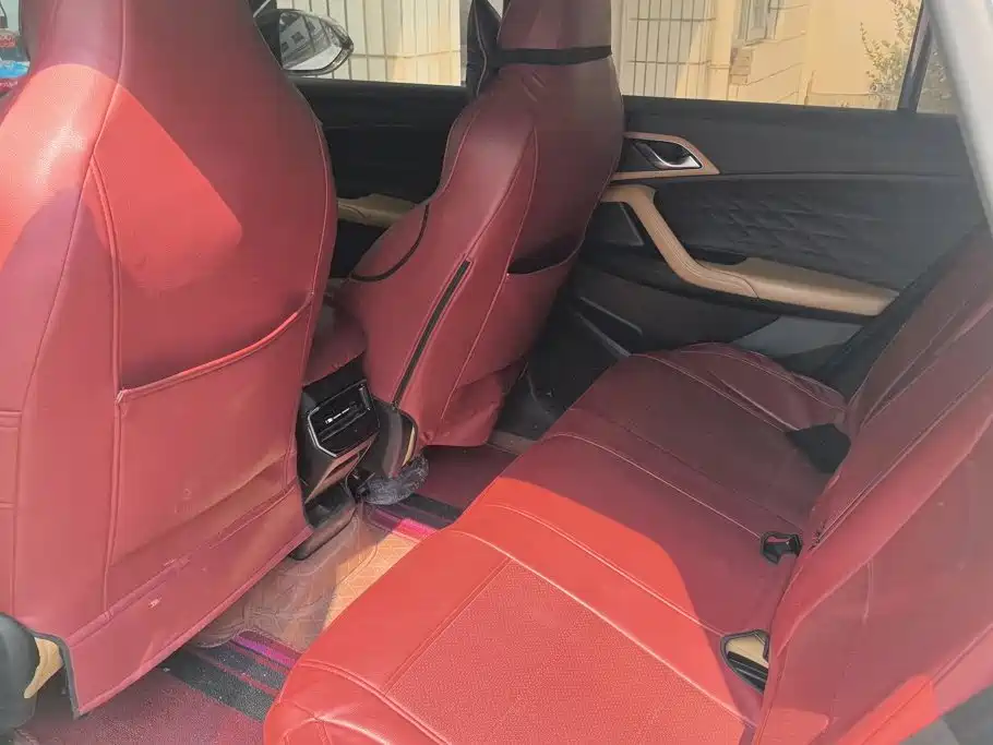 Roewe RX5 — миниатюра 11