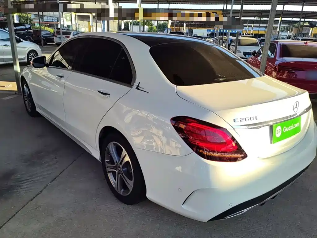 Mercedes-Benz C-Class — миниатюра 5