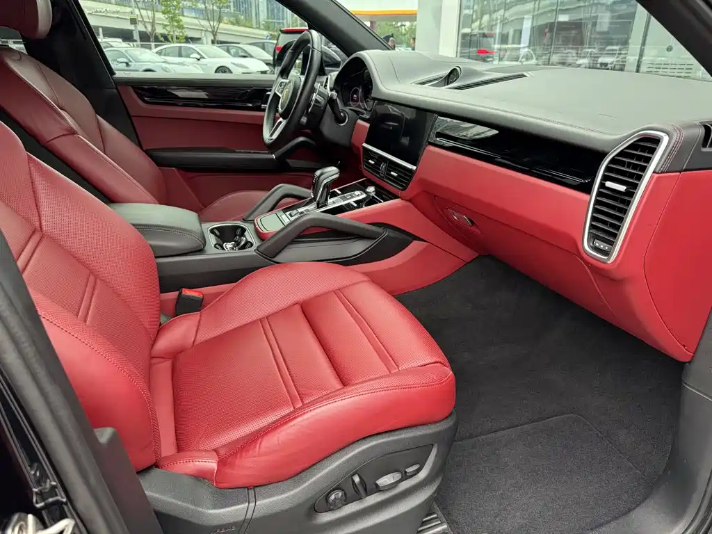Porsche Cayenne 2019 Cayenne 3.0T