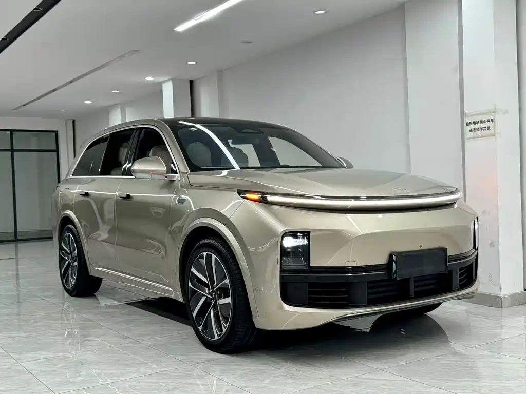 Li Auto IDEAL L8