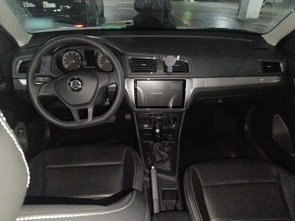 Volkswagen Lavida — миниатюра 5