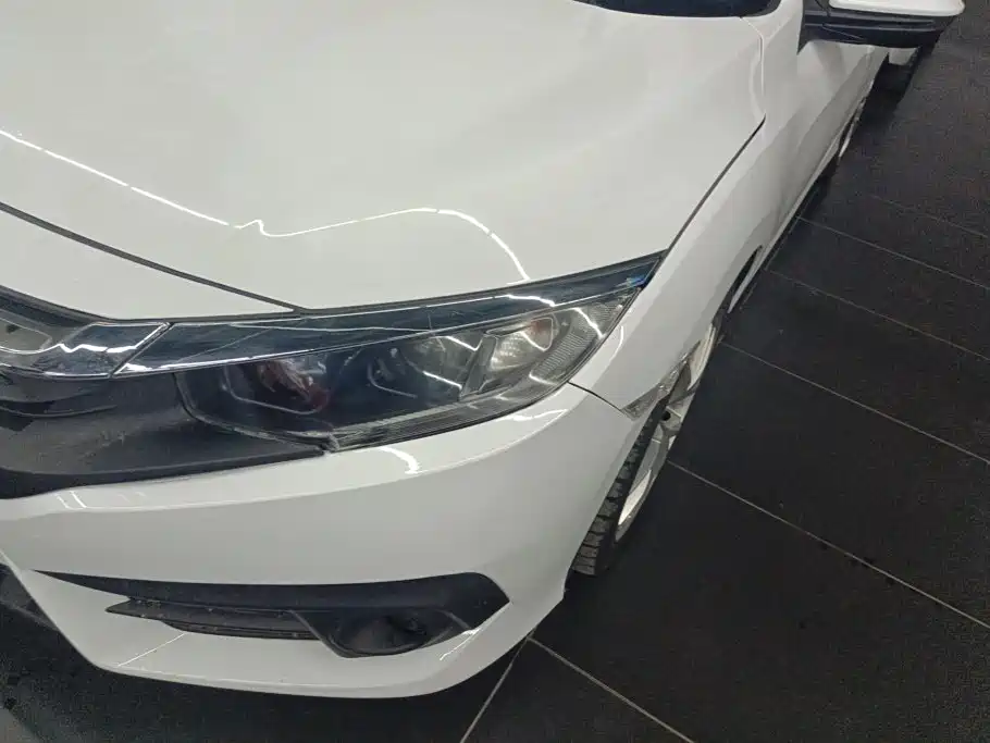 Honda Civic — миниатюра 5