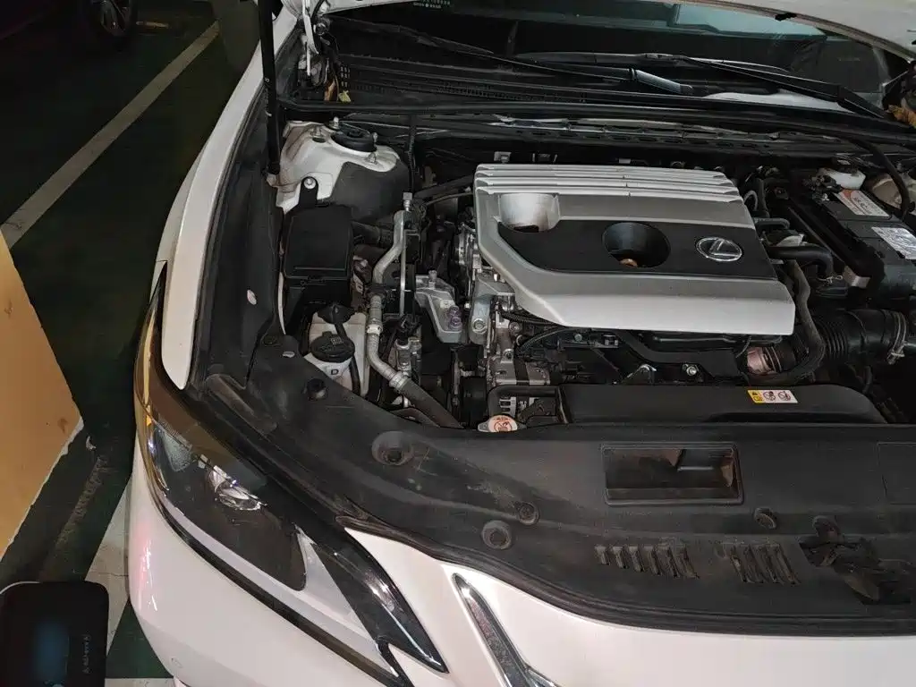Lexus ES — миниатюра 21
