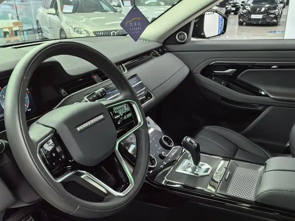 Land Rover Range Rover Evoque 2023 L 249PS