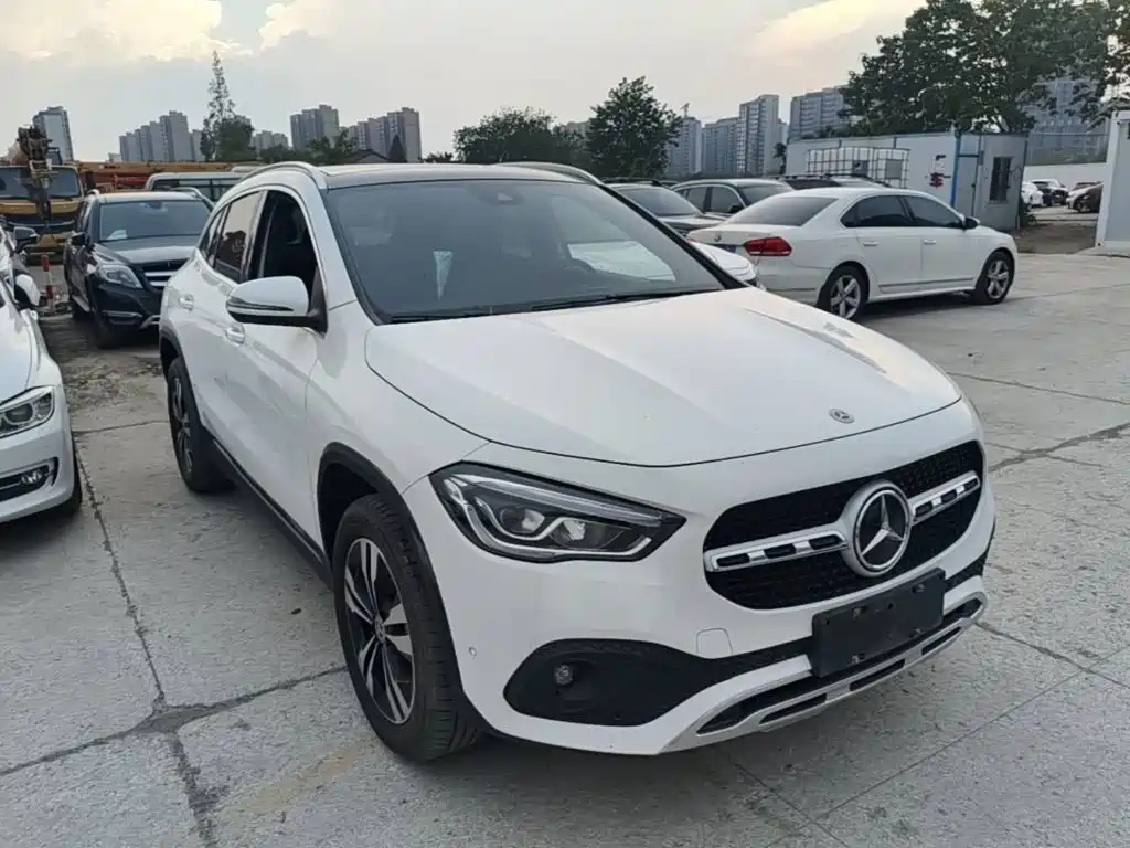 Mercedes-Benz GLA — миниатюра 4