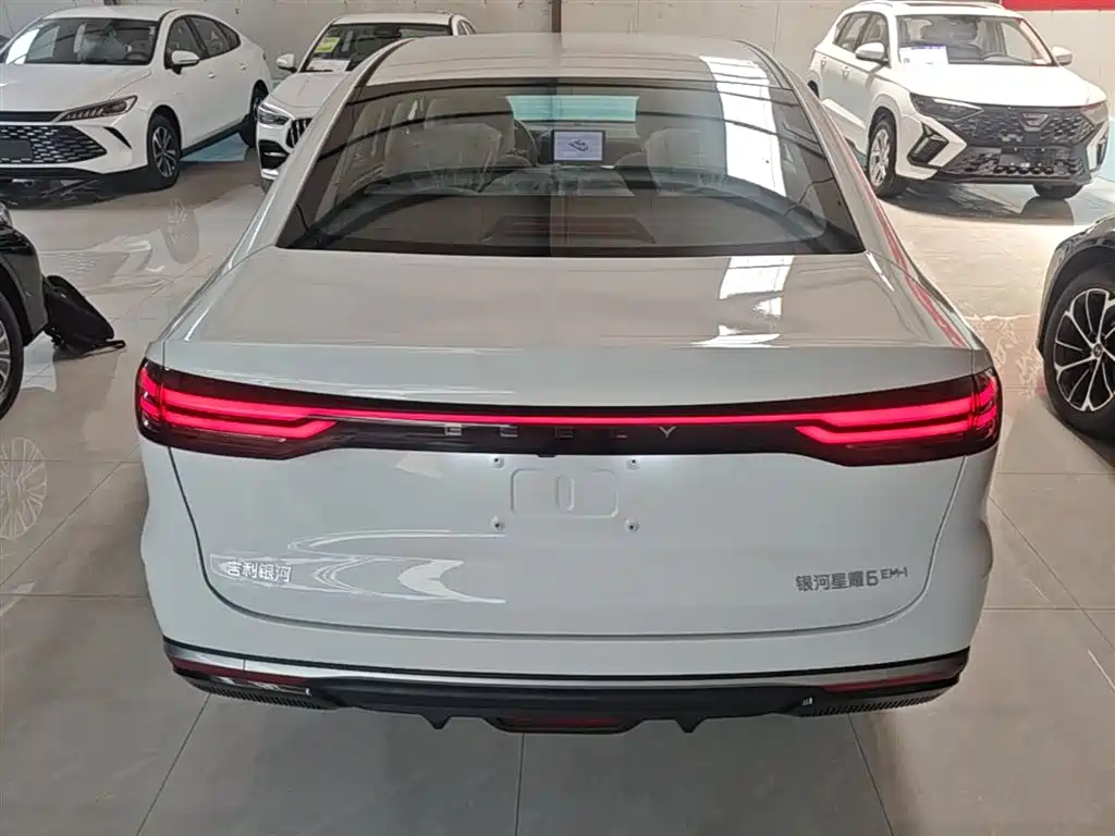 Geely Galaxy Galaxy 6 6 2026 60km