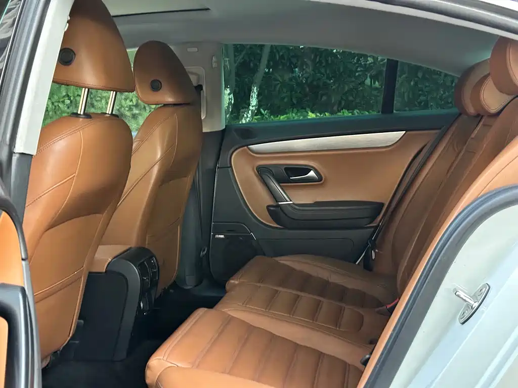 Volkswagen CC — миниатюра 10