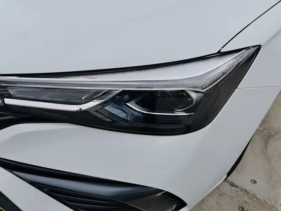 Roewe i5 2021 1.5L CVT
