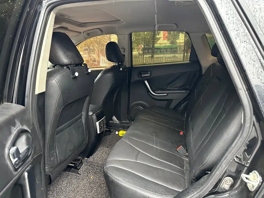 GAC GS5 2012 2.0L AT Luxury