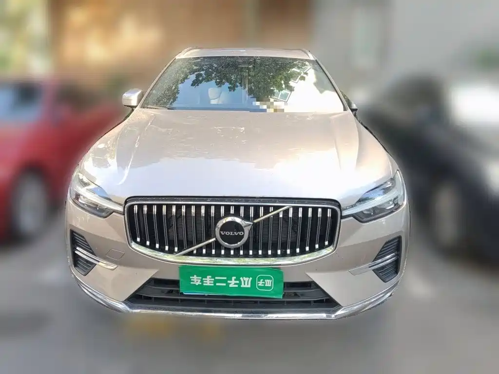 Volvo XC60 2024 — фото 2